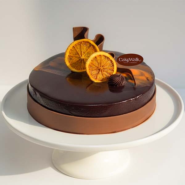 Citrus Noir Fudge cake