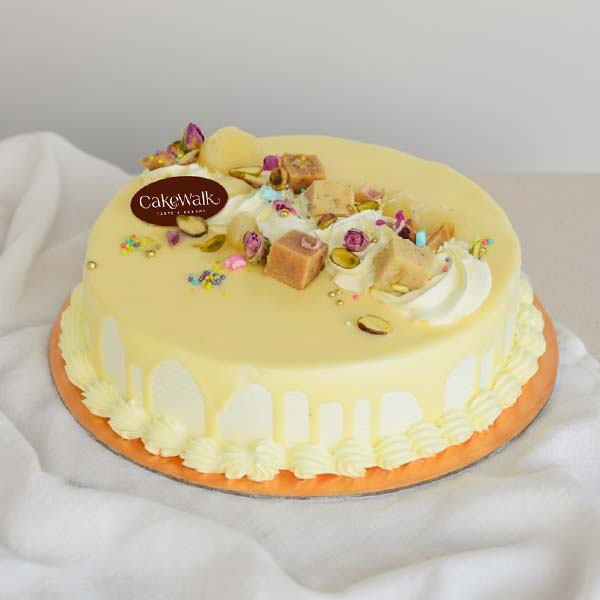 Eggless Milk & Sweets Cake
