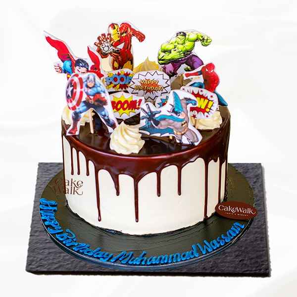 Avengers Superhero Printed Cream Cake