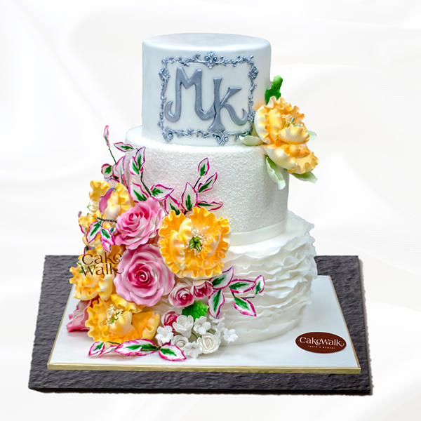 Romantic 3-Tier Wedding Cake