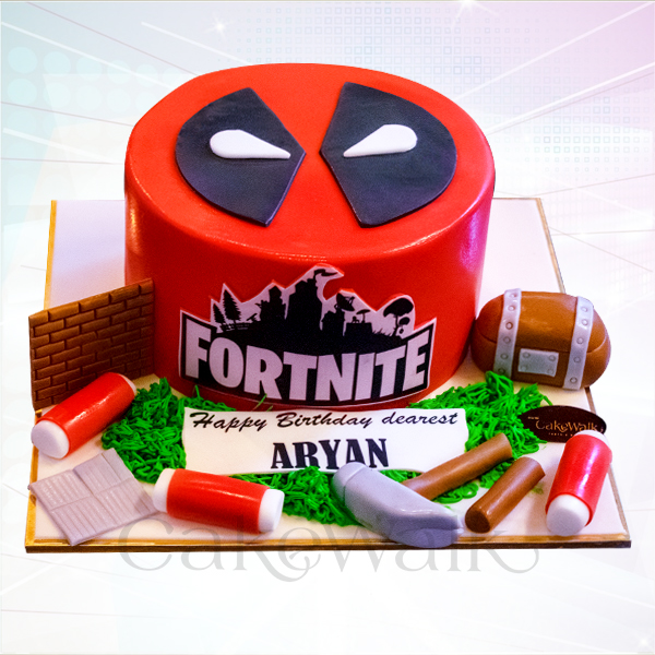 FORTNITE THEME CAKE-1