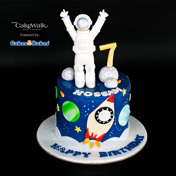 Astronaut Galaxy  Theme Cake