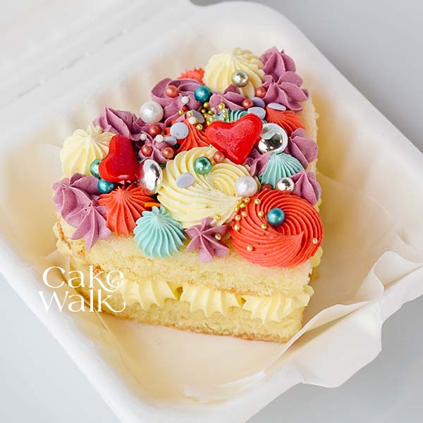 Floral Heart Shape Bento Cake-200gm