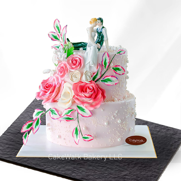 Love Couple Designer Cake – Drooling Sweetness