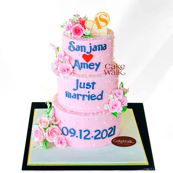 Just Married Wedding Theme Cake