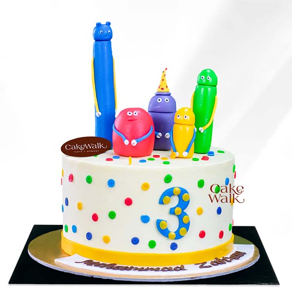 Stick Larva Cartoon Cake