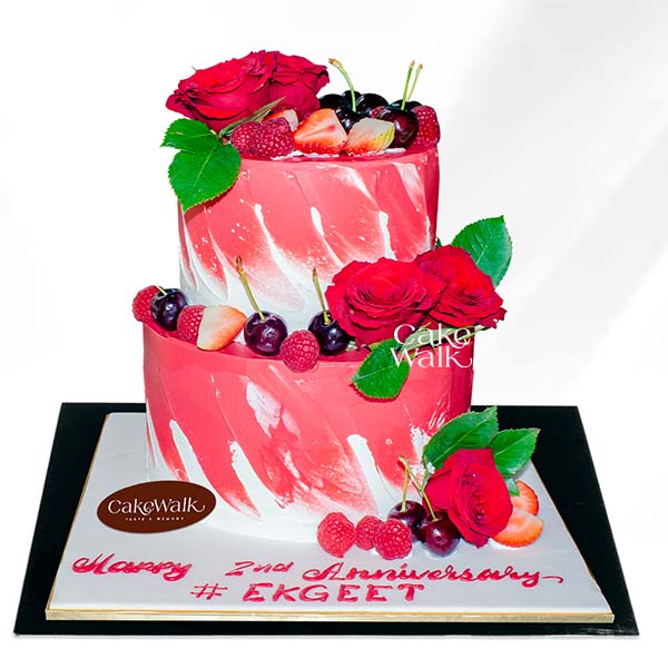 Red Rose Theme Cake