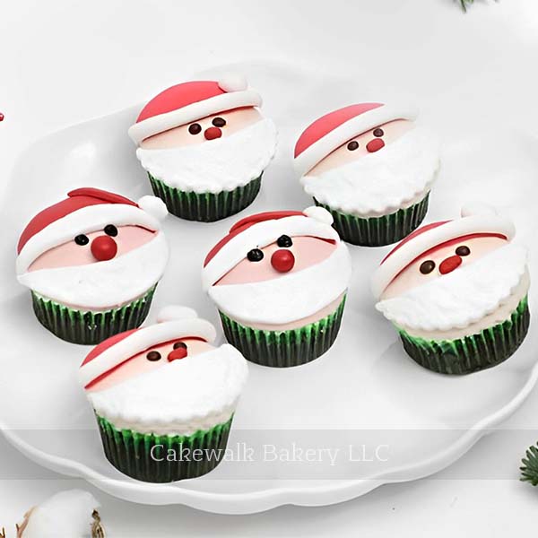 Snow Man Christmas Cupcakes