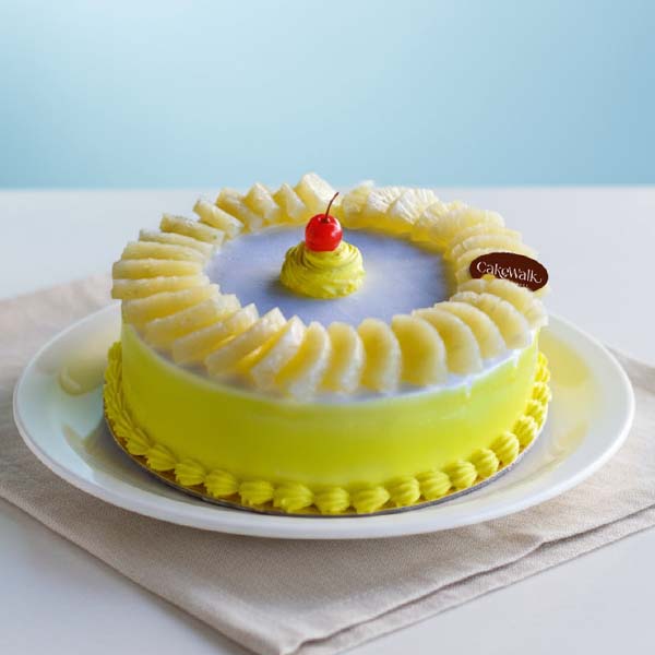 Pineapple Cream Cake