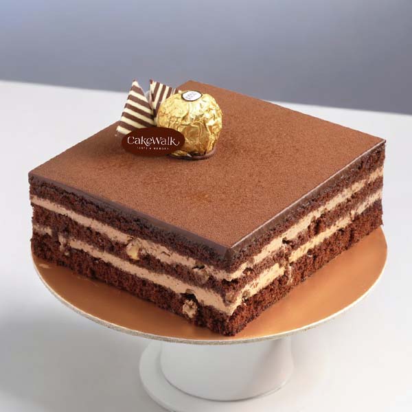 Ferrero Rocher Cake 500gm