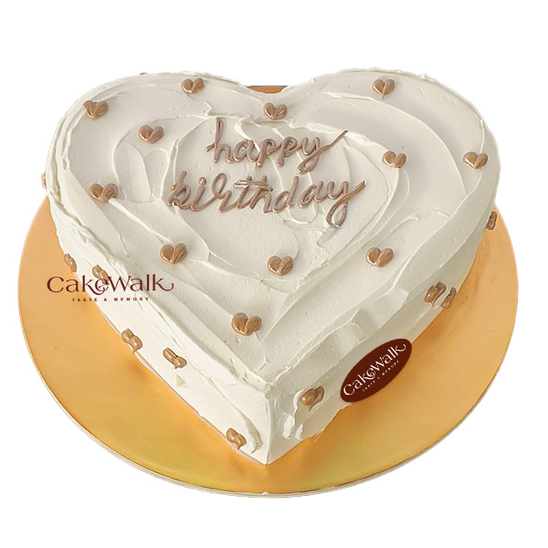 Heart Shape Off-white Cake
