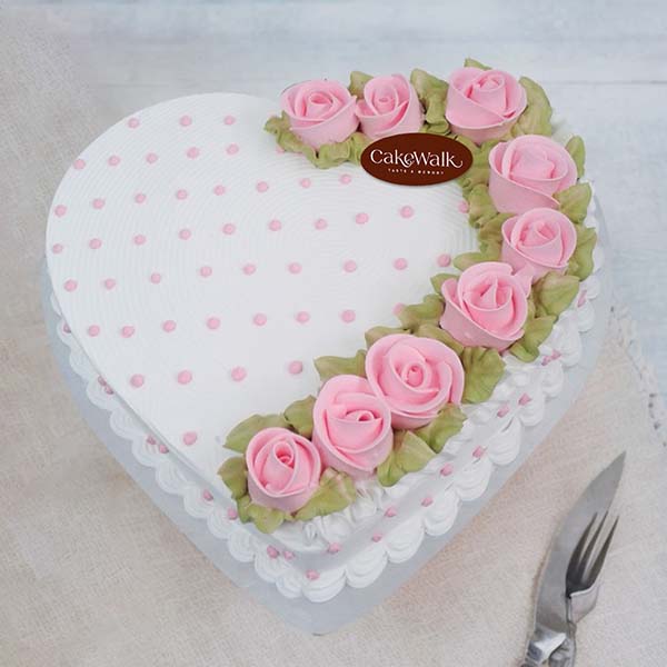 Pink Flower Heart Shape Cake