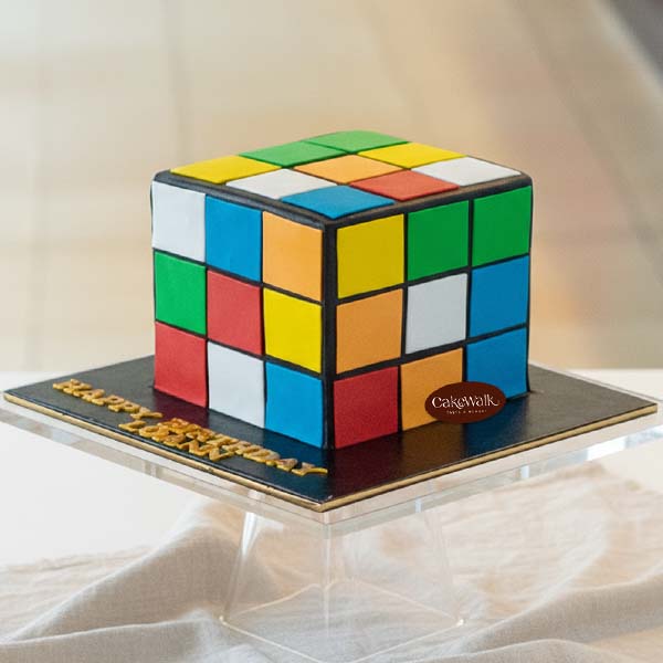 Rubic's Cube cake
