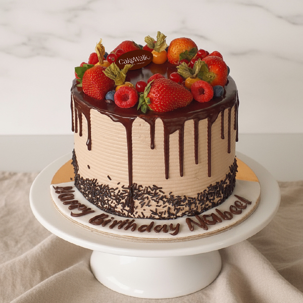Eggless Strawberry Chocolate Drip Cake