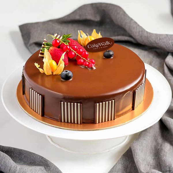 Eggless Belgian Chocolate Truffle Cake