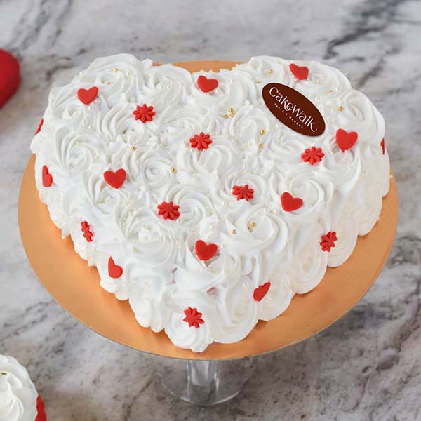 White Floral Heart Cake
